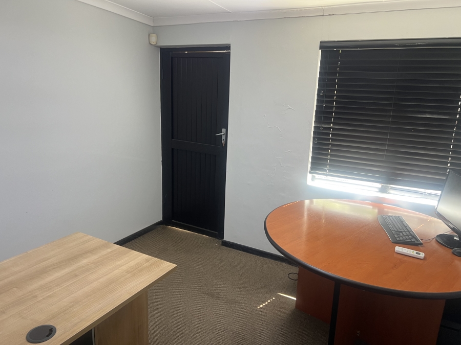 Commercial Property for Sale in Baysville Eastern Cape